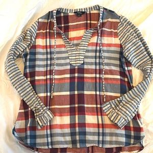 *Hayes Cute Blouse/Top for spring